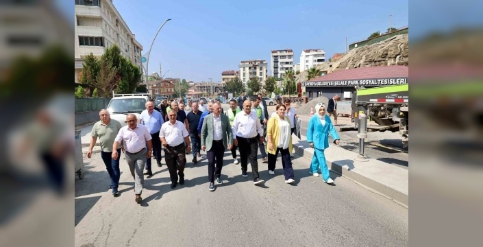 Büyükakın Çayırova'da altyapı projelerini denetledi