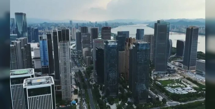 Çin'de 20 bin kişi tek binada yaşıyor