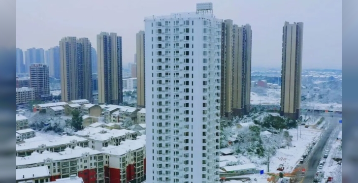 Çin'de 5 günde 26 katlı konut kulesi inşa edildi