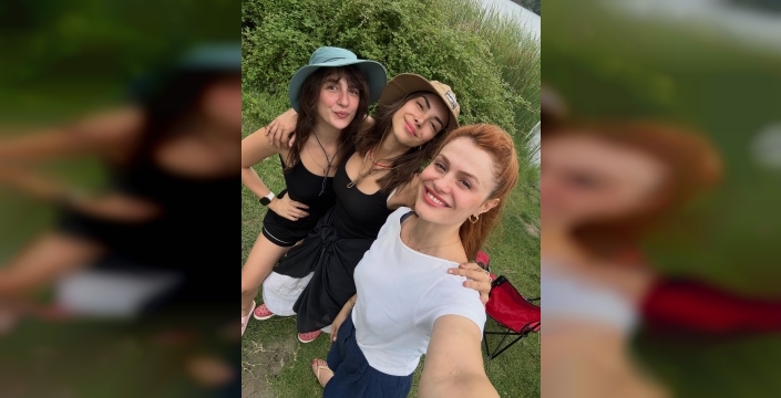 Deniz Baysal, arkadaşlarıyla doğada kamp yaptı