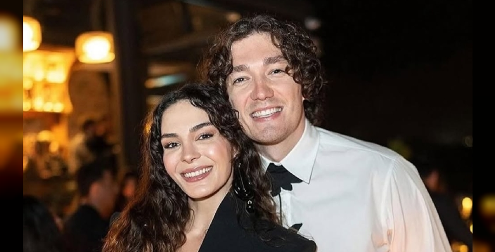 Ebru Şahin ve Cedi Osman Çeşme'de görüntülendi
