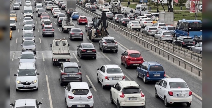 Ehliyetindeki o kod varsa dikkat! Milyonlarca sürücüye şok ceza kapıda