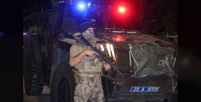 Elazığ'da polis seferber: Asayiş uygulamasıyla suçlulara geçit yok!