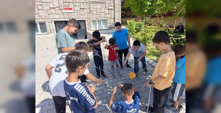 Emirdağ'da yaz kuran kursları sona erdi