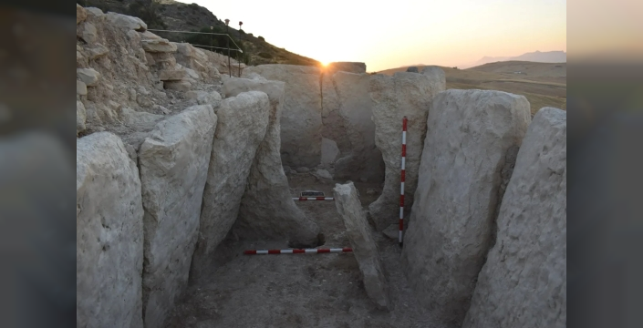 Endülüs'te 5 bin yıllık mezardan önemli buluntular çıkarıldı