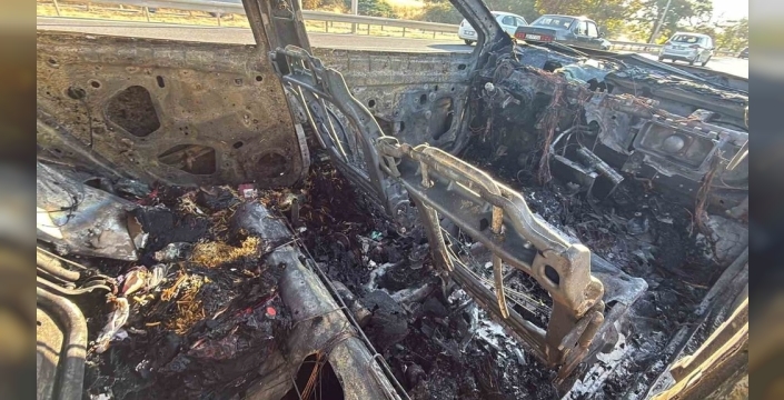 Eskişehir Çevre Yolu'nda otomobil yangınında 3 kişi yaralandı