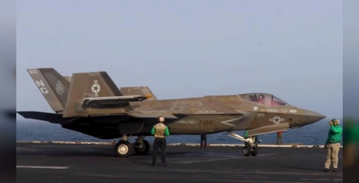 Gelişmiş F-35'ler denizde pas mı tutuyor? Merak uyandıran görüntüler!