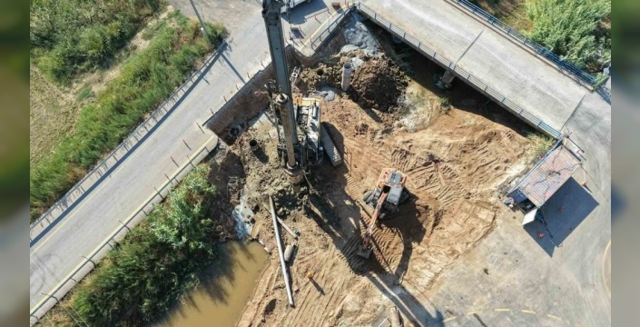 İncirliova-Muğla Bulvarı yolunda çalışmalar sürüyor