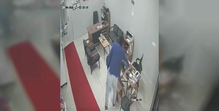 İş yerinden cep telefonu çalındı