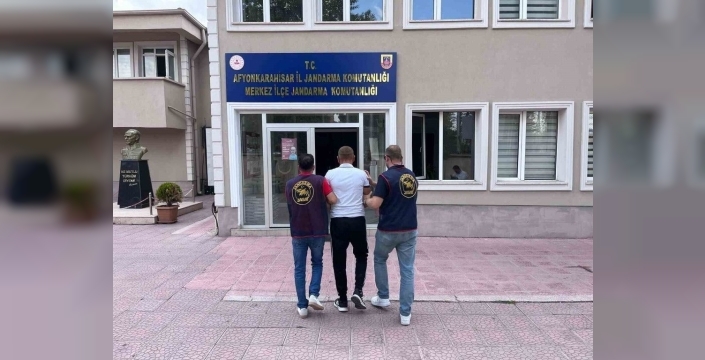 Jandarma, 20 yıl hapis cezasıyla aranan kişiyi yakaladı