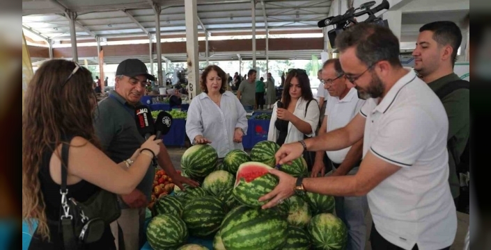 Kayseri'de yüzde 100 ekolojik pazar hizmete açıldı