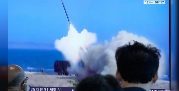 Kuzey Kore, Japonya yönüne yeni bir balistik füze fırlattı