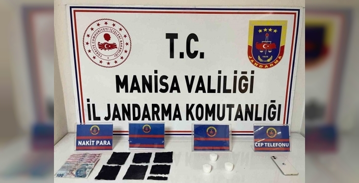 Manisa'da uyuşturucuya geçit yok: Binlerce hap ele geçirildi, 3 kişi tutuklandı