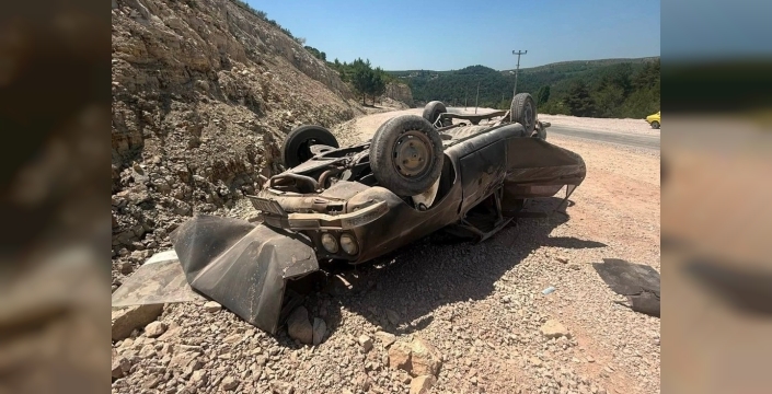 Mıcıra kapılan araç dehşet saçtı: 3 kişi hastanelik oldu