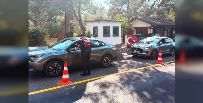 Muğla'da jandarma denetimlerinde 155 araç trafikten men edildi