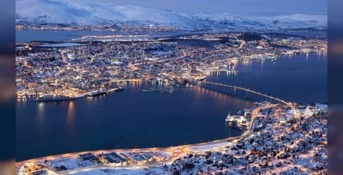 Norveç'in Tromso kentinde güneş, 2 ay boyunca batmıyor