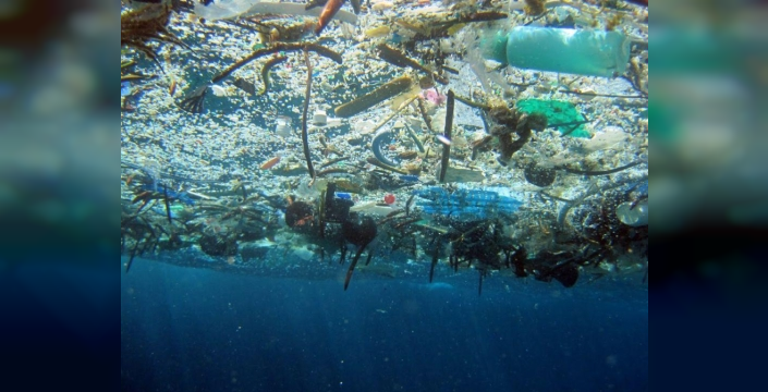 Okyanusta 1,8 trilyon plastik parça bulundu