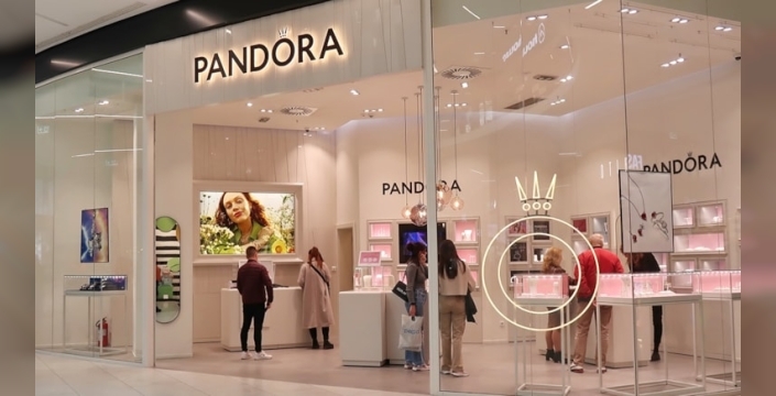 Pandora, gümüş yerine platin kaplama ürünlere geçiş yapacak