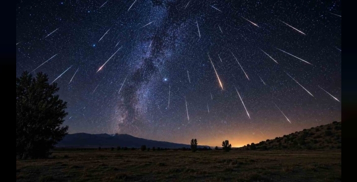 Perseid meteor yağmuru Erzincan semalarını aydınlattı