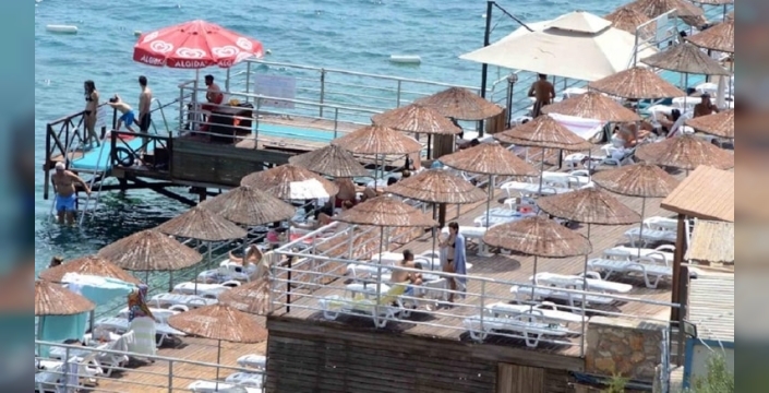 Plajlarda yer işgal edenlere 27 bin lira ceza