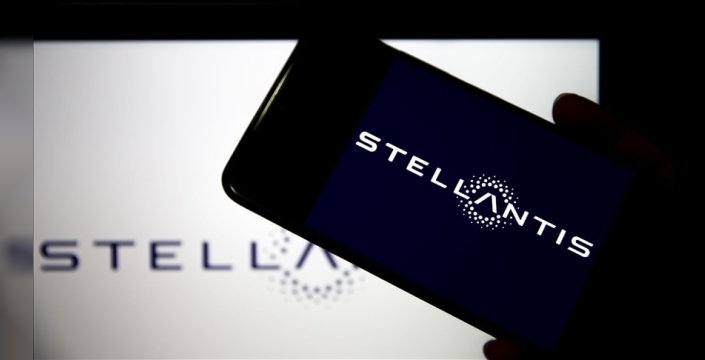 Stellantis, yazılım hatası nedeniyle 1 milyon aracı geri çağırıyor