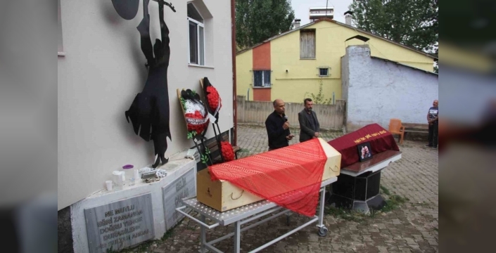 Trafik kazasında hayatını kaybeden çift Sivas'ta defnedildi
