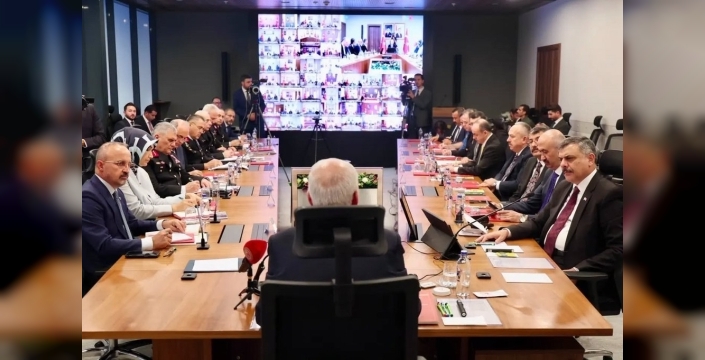 Vali Eldivan, 'Terörsüz Türkiye' toplantısına katıldı