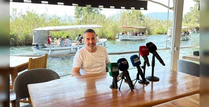 Yalçın Koşukavak kadın gazetecilere yönelik sözleri için özür diledi