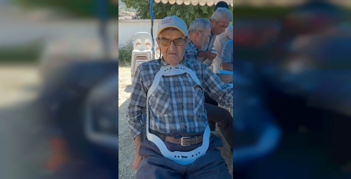 Yangın kaçarken uçurumdan düştü, hayatta kaldı ama korsesi bol geldi!