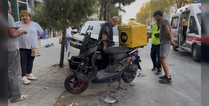 Yasaklı alanda U dönüşü yapan otomobil kazaya neden oldu