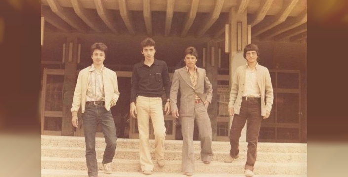65 yaşında eczacı olan Haydar Koçak, hayalini gerçekleştirdi