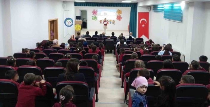 Aydıntepe'de ilköğretim haftası etkinliklerle kutlandı