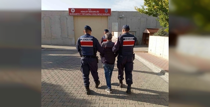 Balıkesir'de jandarma, 34 firari hükümlüyü yakaladı