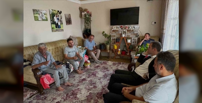 Bayındır kaymakamı gazileri ziyaret etti