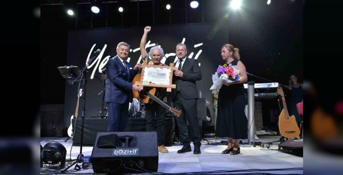 Bergama'da 104. kurtuluş yılı coşkuyla kutlandı
