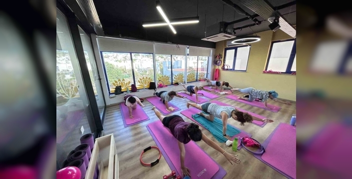 Bodrum belediyesi pilates dersleri sürüyor