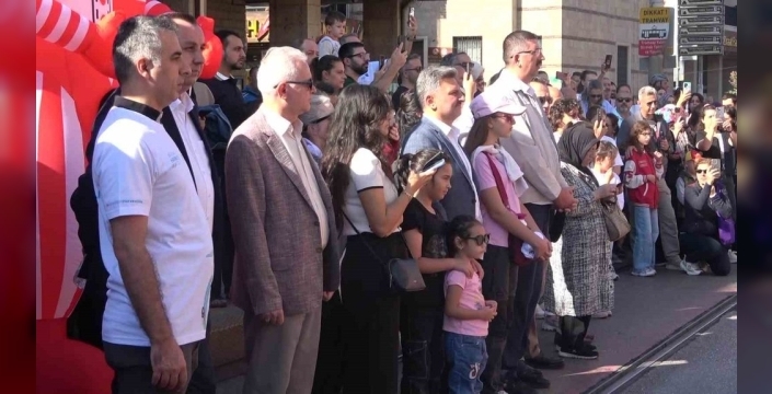 Bursa'da hareketlilik haftası renkli geçti