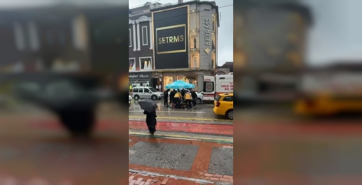 Bursa'da yaya otomobil çarpmasıyla yaralandı