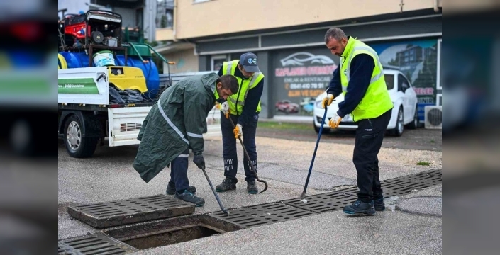 Bursa'da yoğun yağışa karşı belediye teyakkuzda