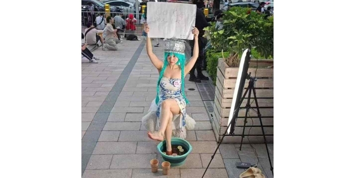 Çin'de ayak suyu içme çılgınlığına büyük tepki