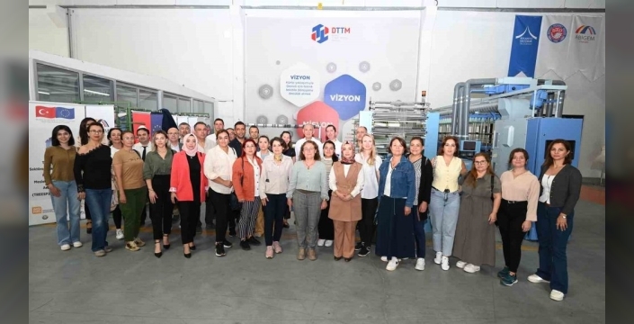 Denizli Ticaret Odası, tekstil öğretmenlerine yeşil dönüşüm eğitimi verdi