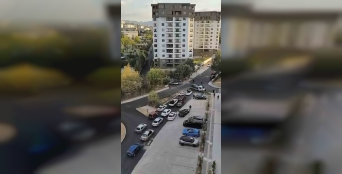 Düğün konvoyu Bursa'da trafiği durdurdu