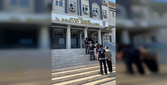 Efeler'de 31 düzensiz göçmen yakalandı