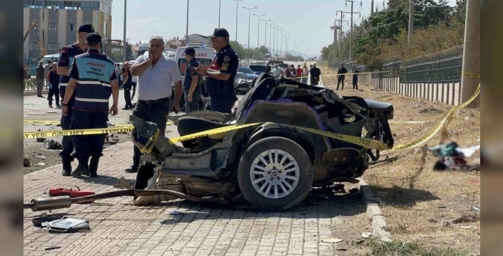 Elazığ'da feci kazada ölen 2 kadının iş seyahatinde olduğu anlaşıldı