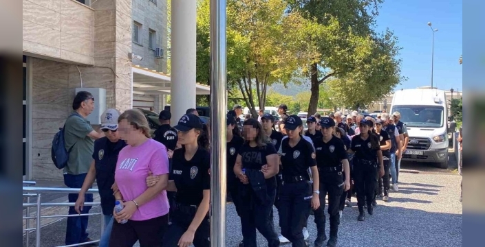 FETÖ soruşturması kapsamında 10 şüpheli adli kontrolle serbest bırakıldı