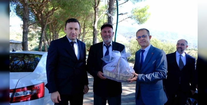 Gaziler günü dolayısıyla belediye başkanıyla buluştu