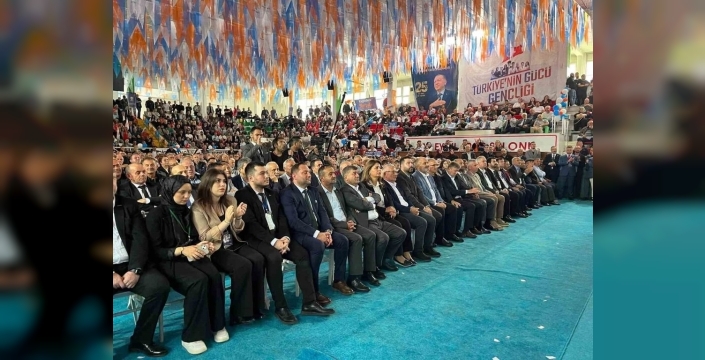 Giresun'da AK Parti buluşmasında katılım yoğun oldu