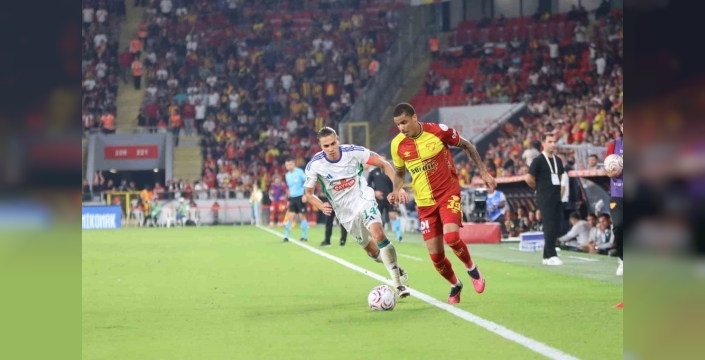 Göztepe, Çaykur Rizespor ile 2-2 berabere kaldı