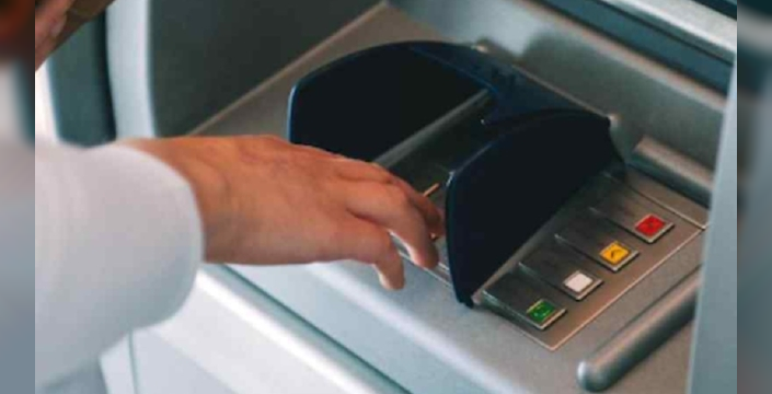 İspanya'da ATM'den yüksek nakit çekimlere denetim