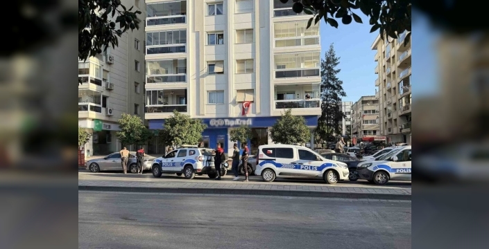 İzmir'de banka soygunu girişimi iddiası